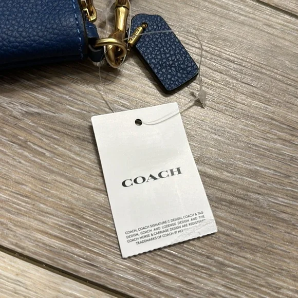 COACH WRISTLET PEBBLE LEATHER TRUE BLUE SMALL NWT - Picture 4 of 7
